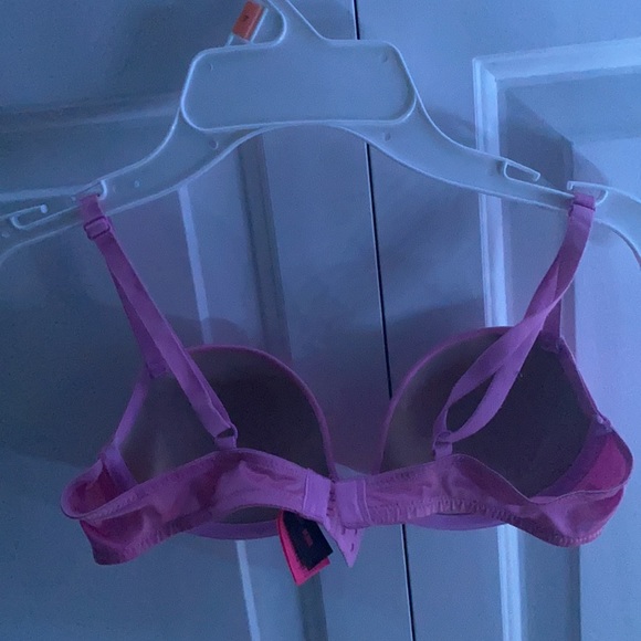 Bra - Picture 2 of 3